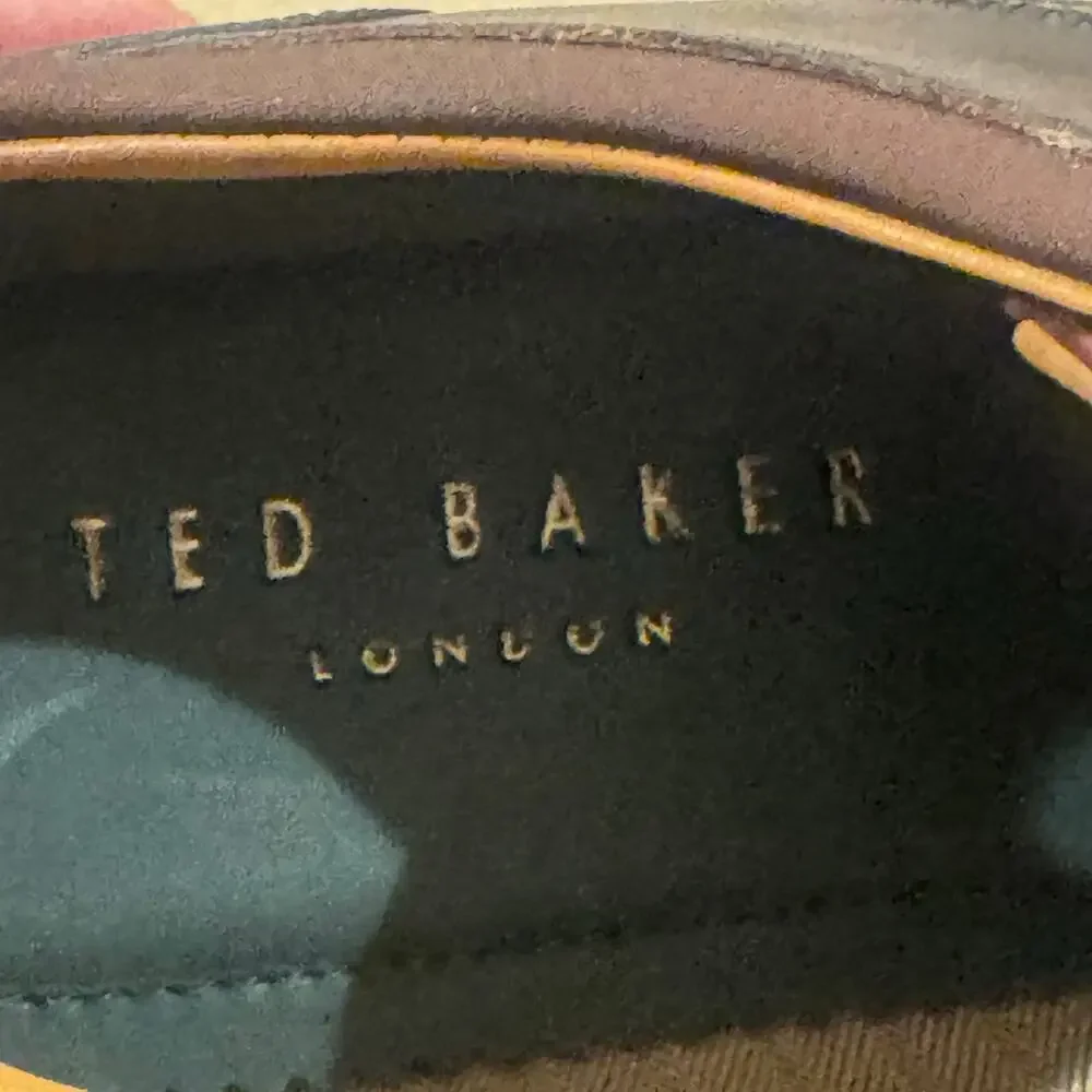 Ted Baker Swanley Derby Casual Dress Shoes Brown Leather Plain Toe Size 9.5 NWOB